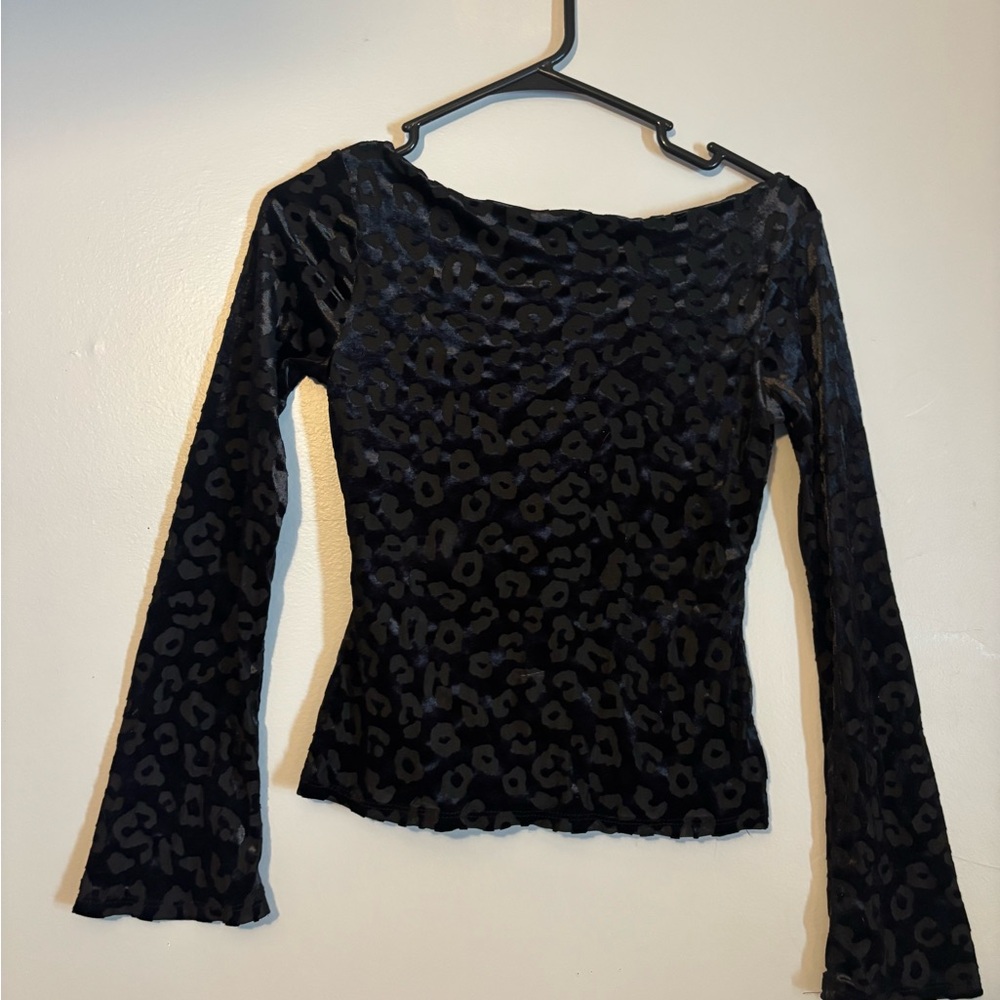 long sleeve going out top
